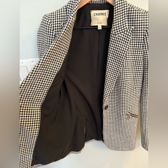 L'AGENCE Candra Zip Pocket Houndstooth Check Blazer - Picture 12 of 13